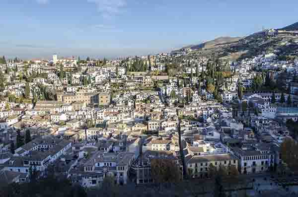 Granada 208 - barrio del Albayzin.jpg